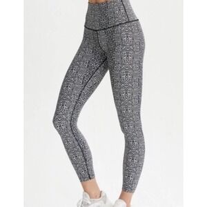 Varley Womens Animal PrintLuna Legging‎ Full Length High Rise Workout Size Small